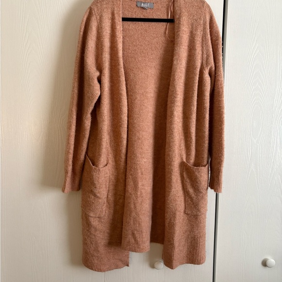 Marled Women's Sweater in Warm Brown - Picture 1 of 4